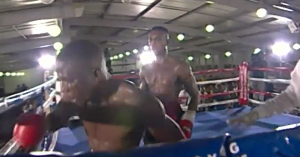 Bokser izgubio orijentaciju i počeo se boriti u prazno