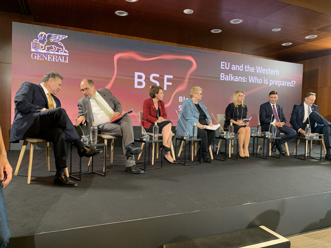 Na Bledskom strateškom forumu o napretku Z. Balkana, kritike na račun BiH