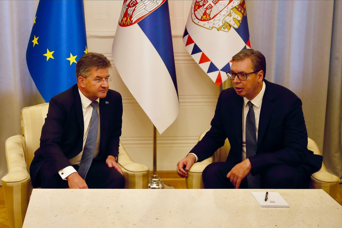 Vučić: 'Ne laki' razgovori s Lajčakom i Escobarom, nastavak kasno večeras