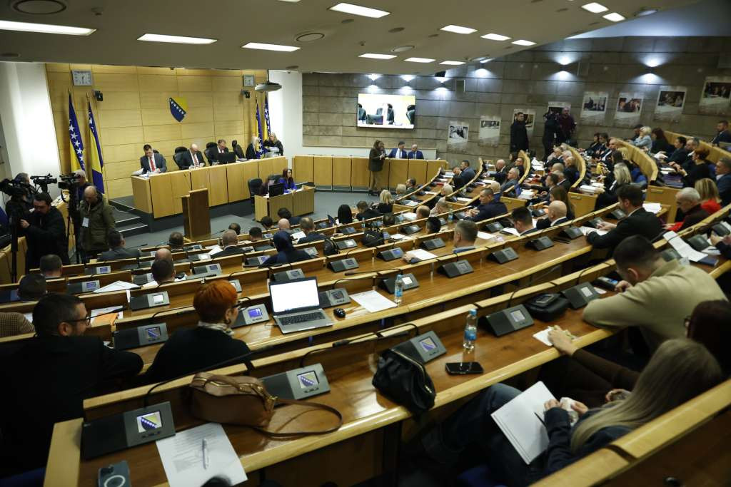 Završena delegatska rasprava o predloženom budžetu FBiH, glasanje u daljnjem toku sjednice