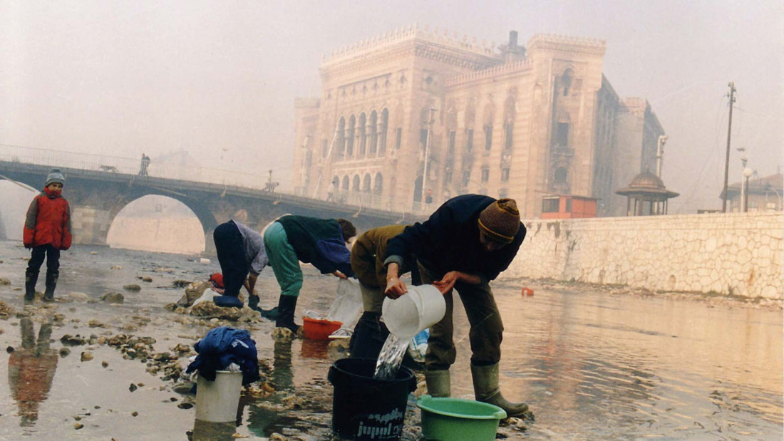 FAMA Metodologija: Serija "Makro priča"