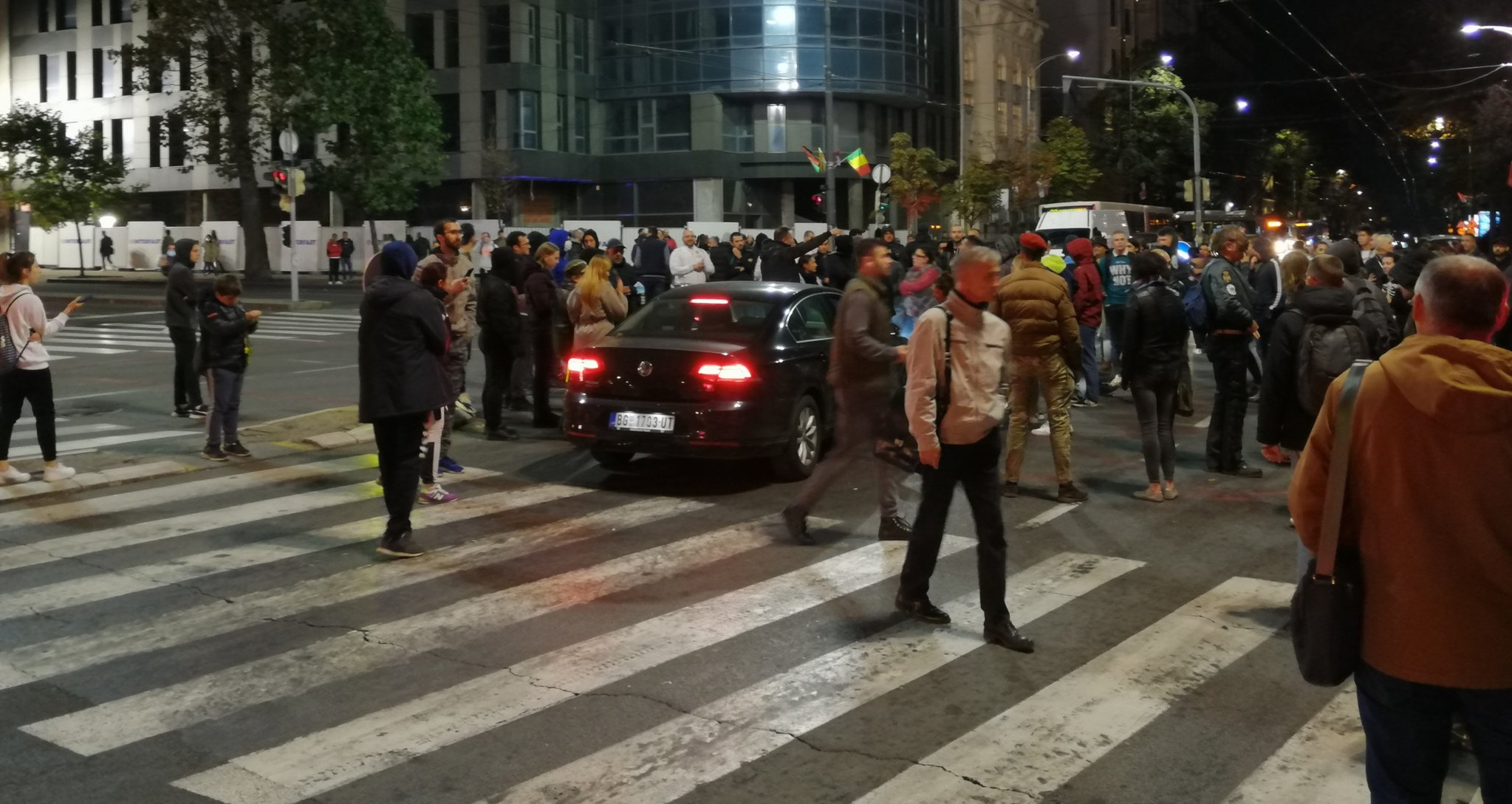 Protest zbog kovid propusnica i u Beogradu