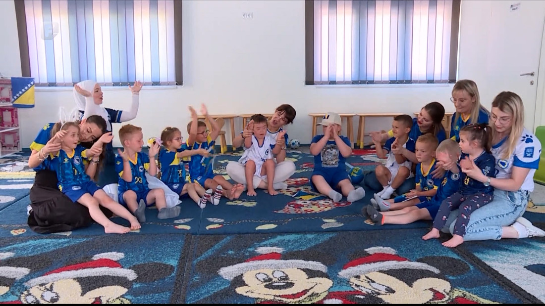 Mališani iz "Male sirene" bodre Zmajeve: Poruka srca jača od riječi