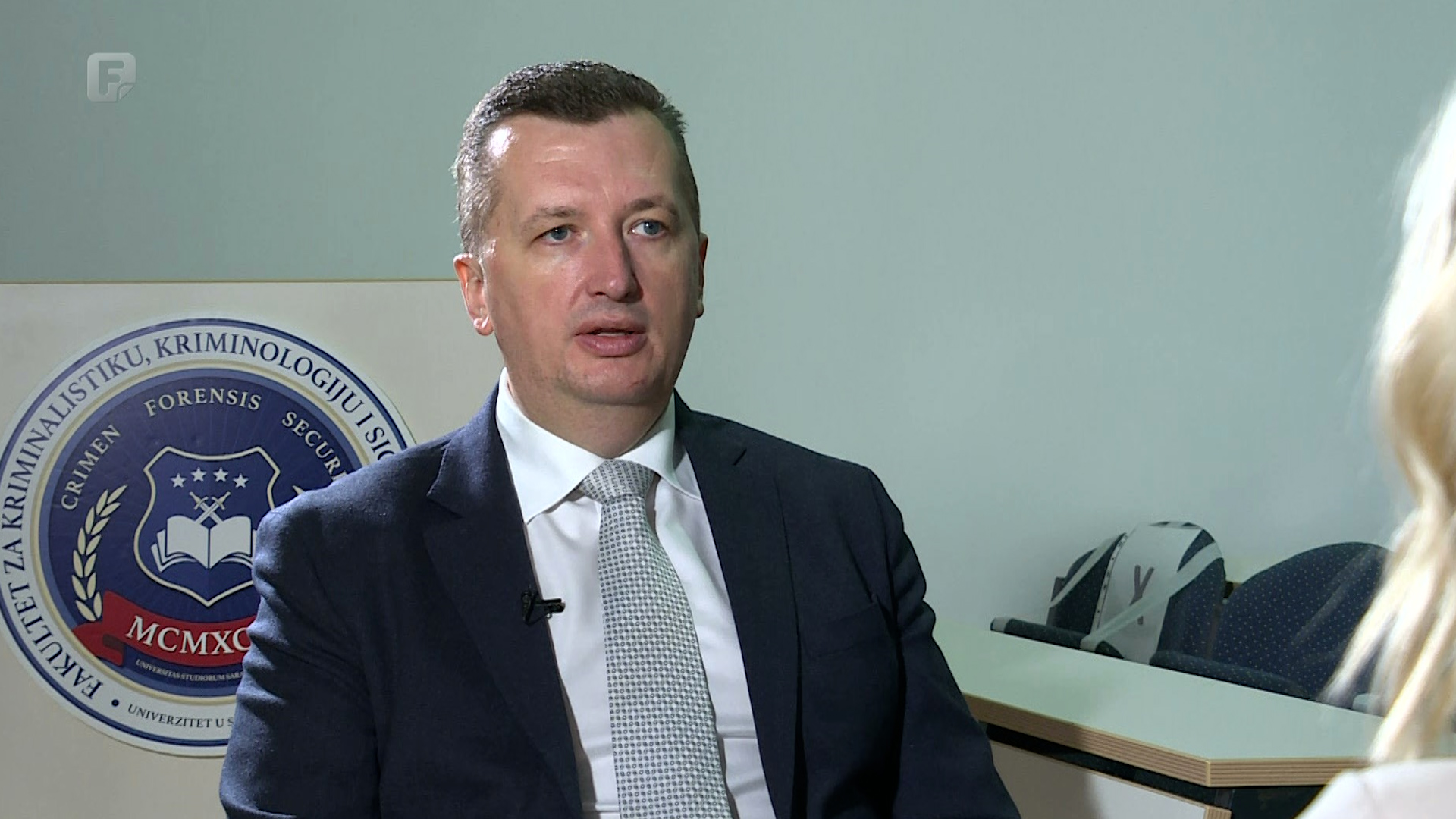 Mujanović: U lancu pravde niko ne može biti posebno tretiran