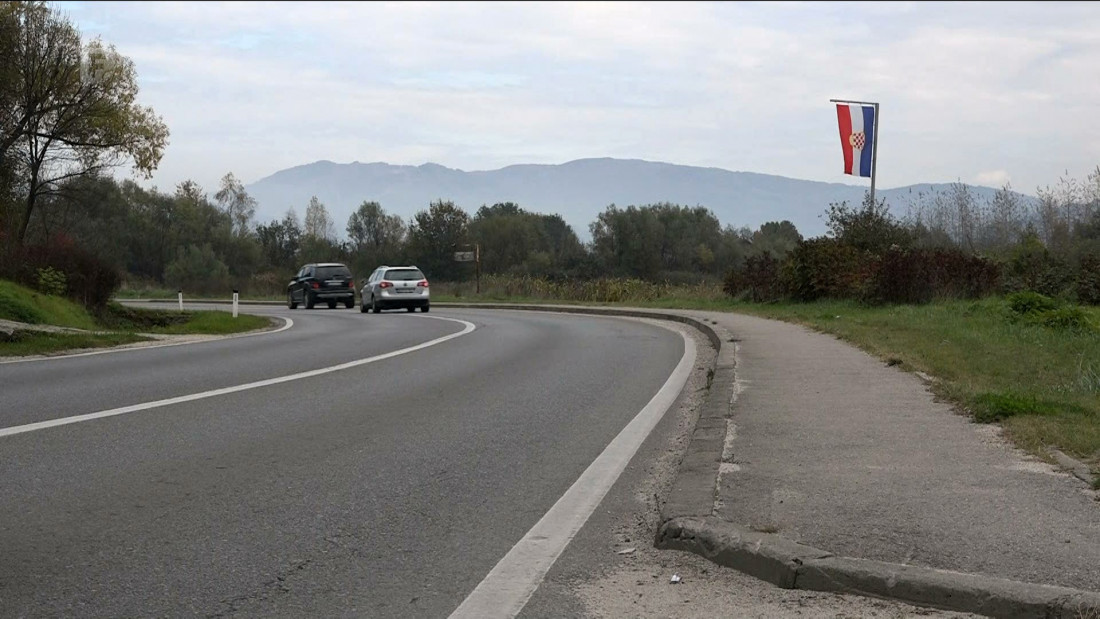Zastave hrvatskog naroda ostaju, traži se dopuna Zakona o zastavi BiH