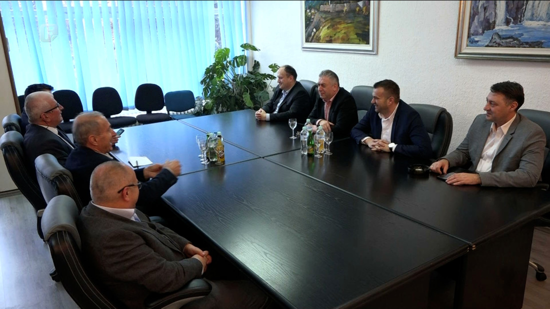 Ništa novo nakon razgovora timova SDA i HDZ-a BiH Srednjobosanskog kantona