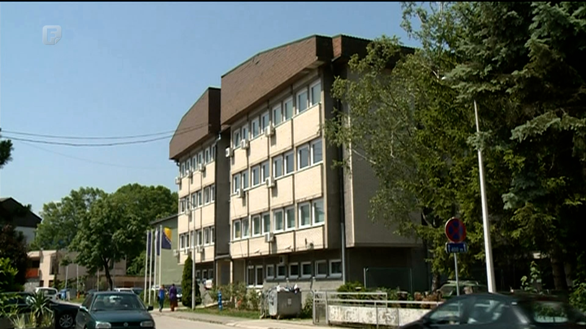 Vlada USK-a poziva na odricanje od kamate i deset posto glavnog duga
