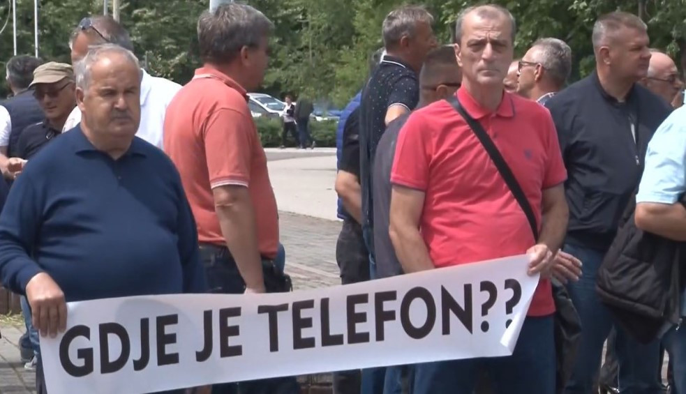 Protestna šetnja za Damira Muratovića u Tuzli