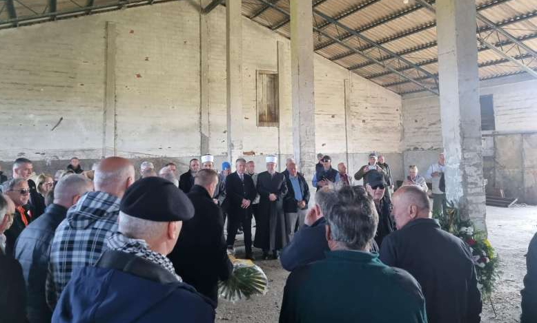 Obilježena 34. godišnjica otvaranja prvog logora za nesrpsko stanovništvo u Batkoviću kod Bijeljine