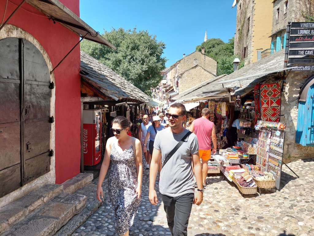 Do vikenda sunčano uz malu oblačnost, a za vikend sunčano i vruće s temperaturom do 40 stepeni