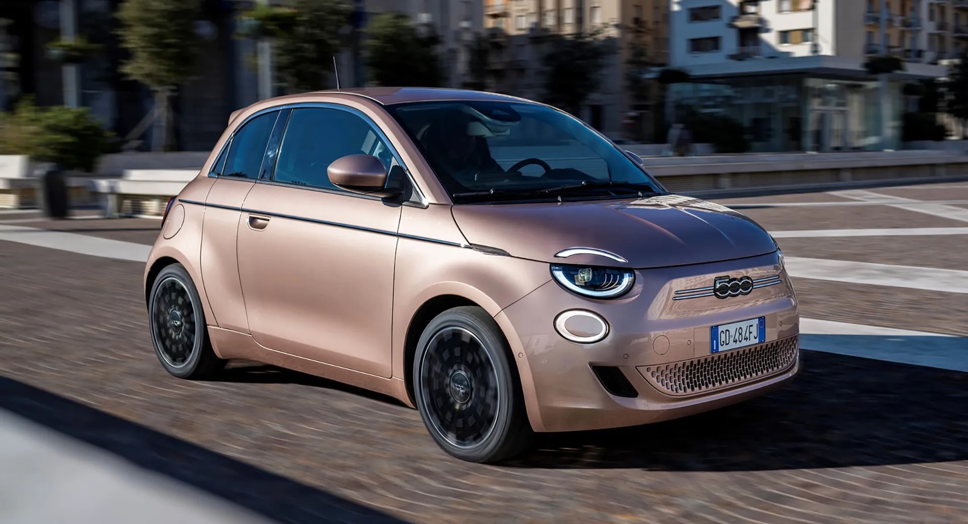 Fiat najavljuje potpunu elektrifikaciju do 2030.