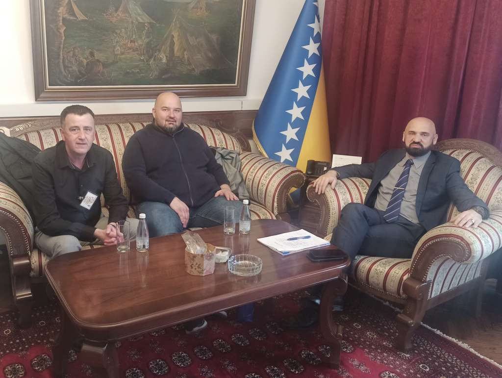 Isak primio delegaciju Udruženja veterana policije za specijalne namjene 'Lasta'