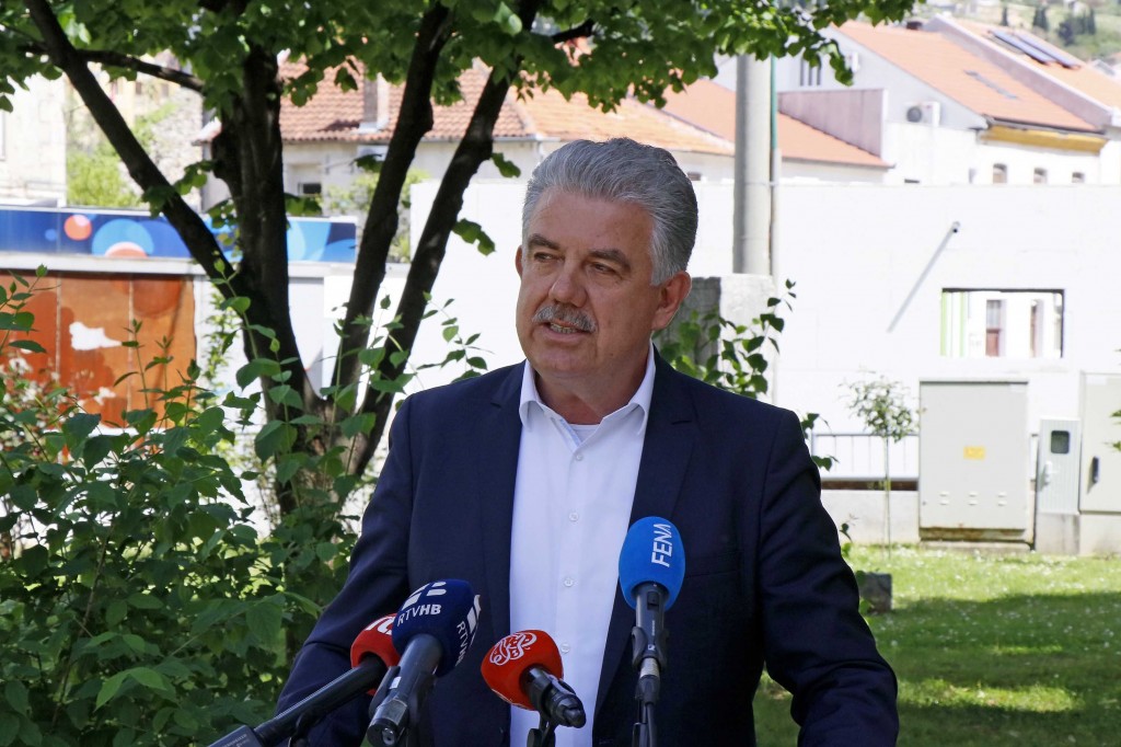 Usaglašena odluka oko prihvatanja dogovora sa sindikatom zdravstva HNK-a