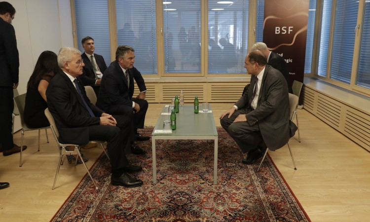 Komšić: Sa Schmidtom smo razgovarali o političkoj situaciji u BiH