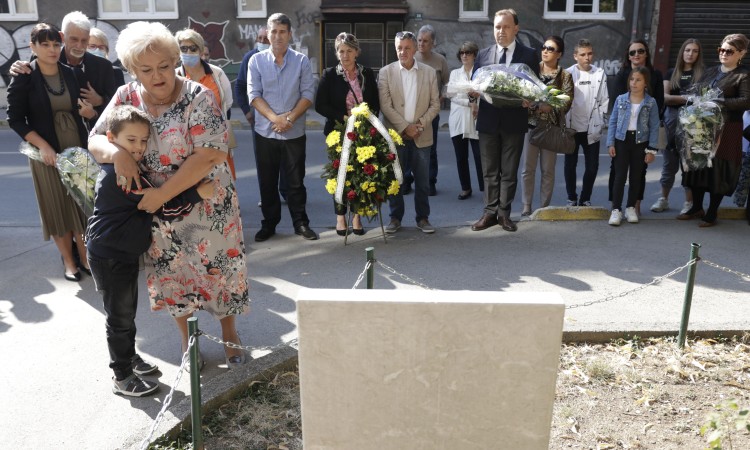 Obilježena godišnjica stradanja djece Sarajeva Aide Grozdanić i Eldina Gvoždara