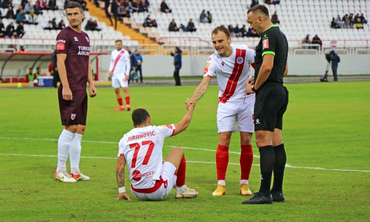 Bilbija koban i za Sarajevo, Zrinjski na plus šest