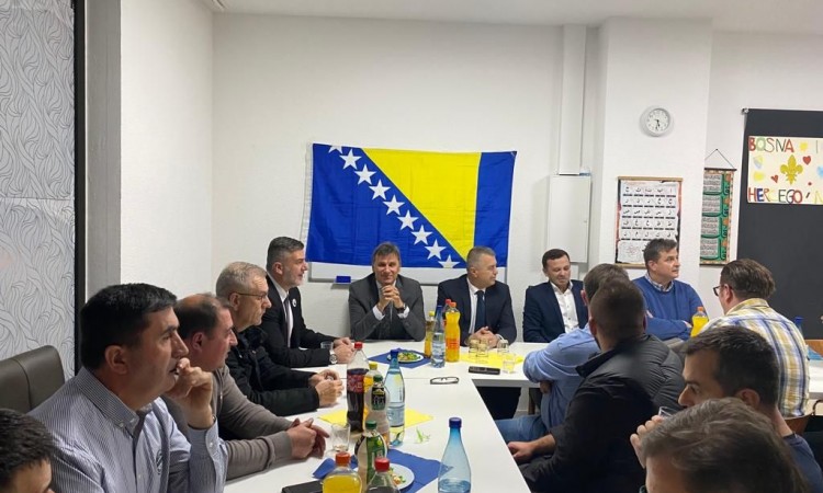 Novalić sa privrednicima u dijaspori: Zajedno ćemo biti ekonomski lideri regije