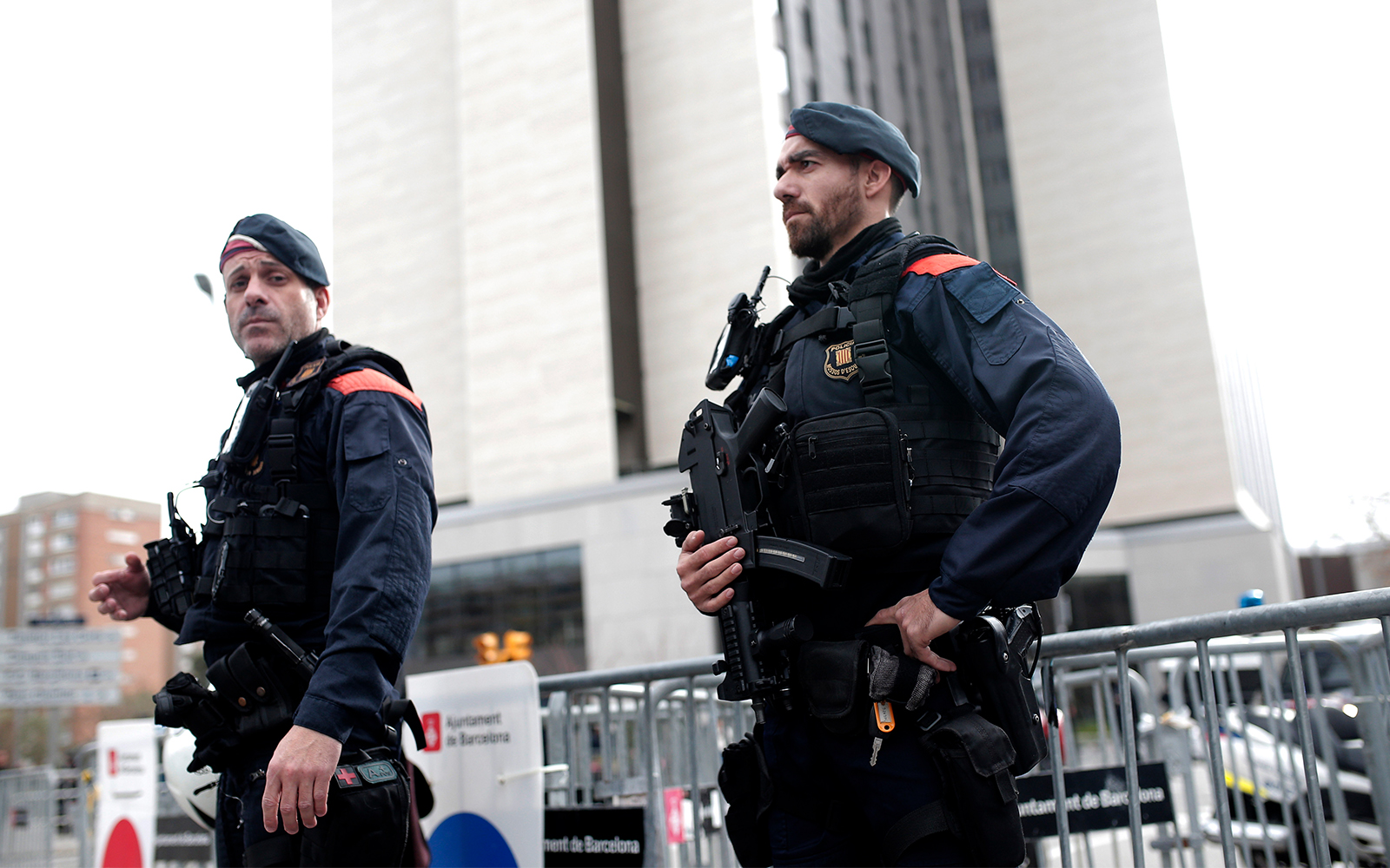 Španska policija uhapsila dvojicu zbog prodaje droge sa ciljem finansiranja rasnog rata