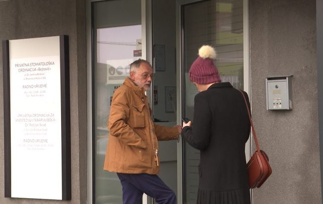 Doktorica bez licence, a oprema bez verifikacije