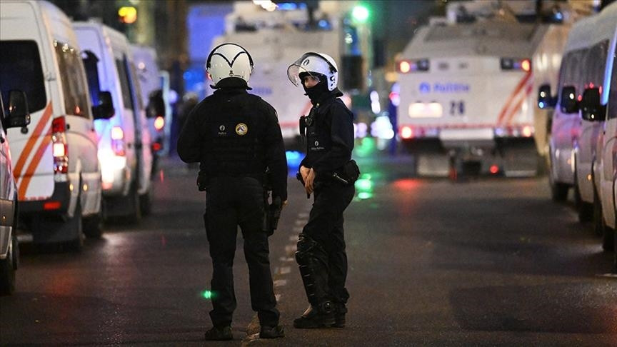 Francuska policija privela skoro 1.000 osoba, među njima i 13-godišnjaci