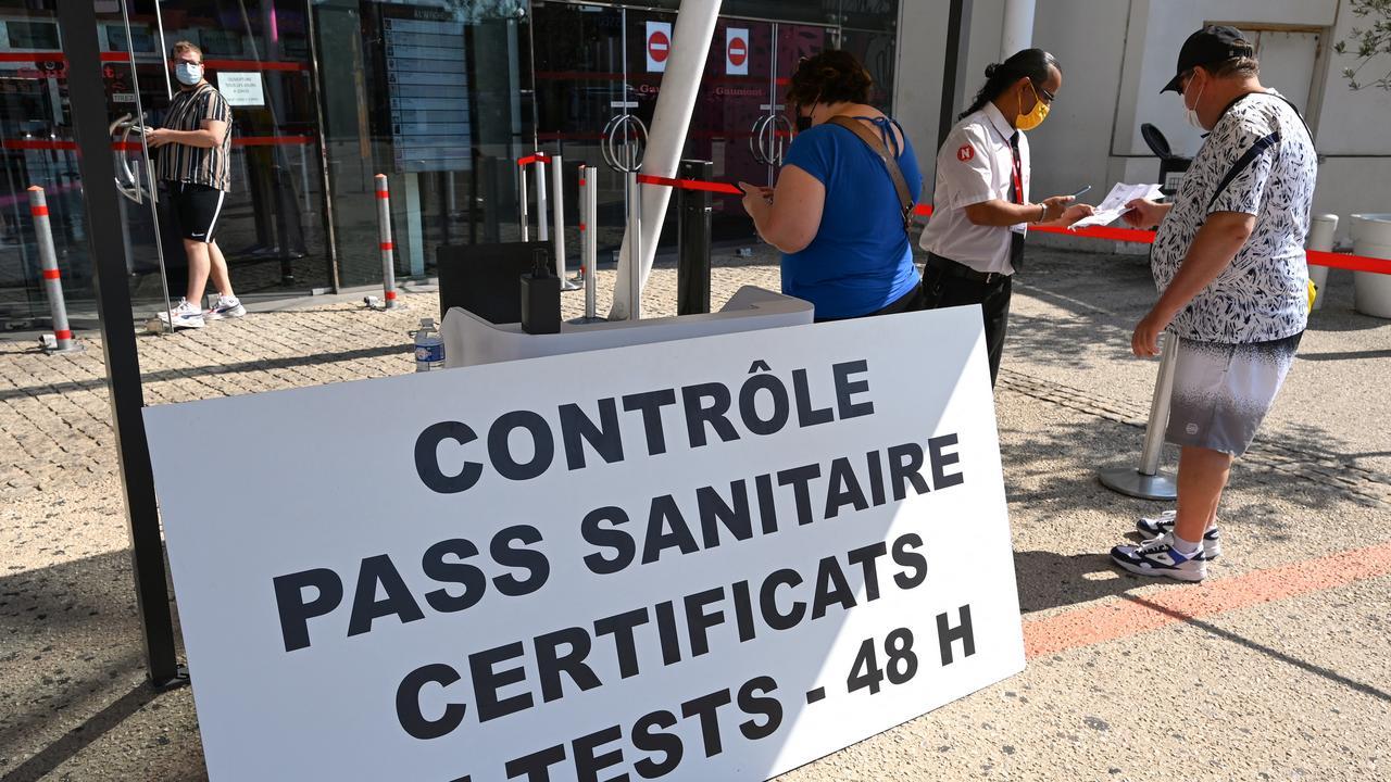 U Francuskoj otkriveno čak 182.000 krivotvorenih zdravstvenih COVID potvrda