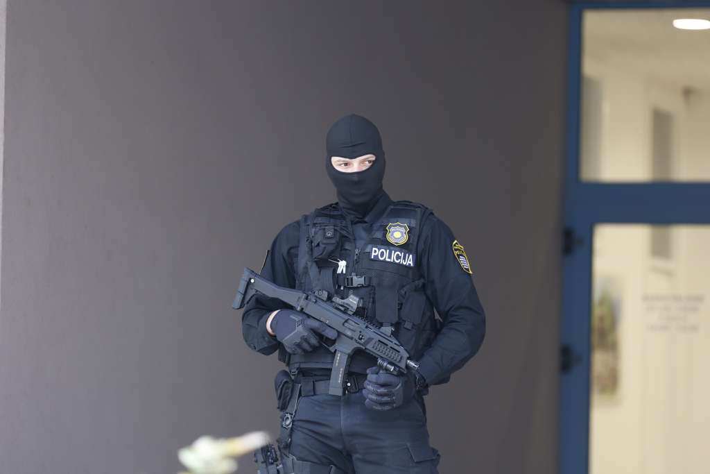 U Hadžićima uhapšene tri osobe zbog nestale djevojčice Danke iz Srbije