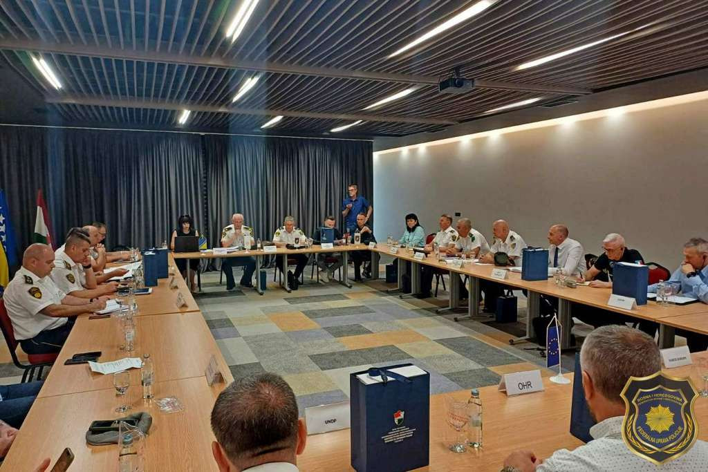 U Vitezu održan sastanak Koordinacije direktora FUP-a i policijskih komesara/direktora KMUP-ova