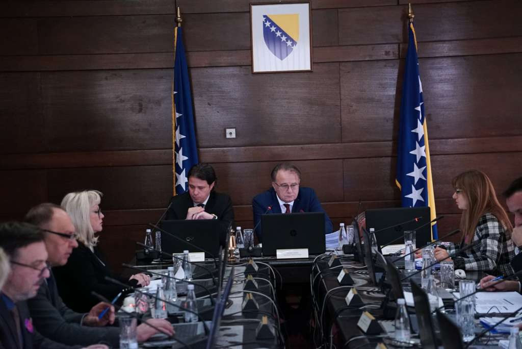 Vlada Federacije BiH ograničila rast cijena struje za privredu na 20 posto