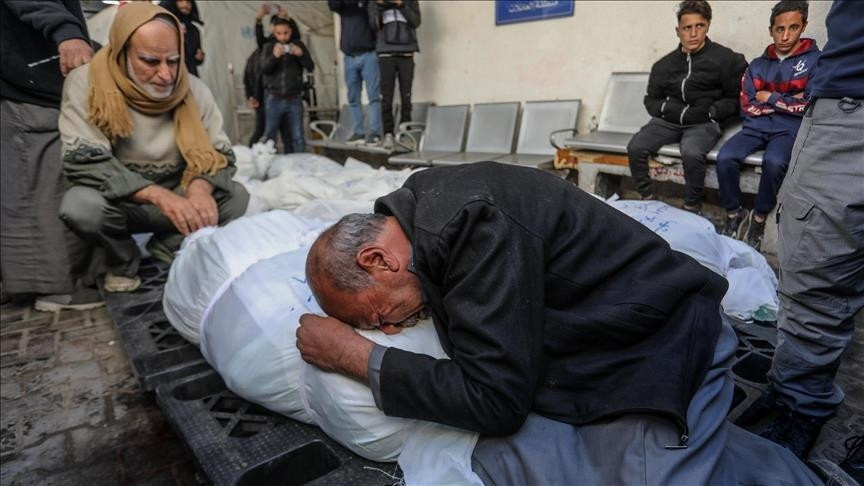 Gotovo 25.000 ubijenih u Gazi, Izrael ne prestaje s napadima