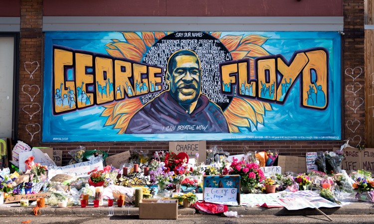 Bivši policajac izjasnio se krivim za kršenje građanskih prava Georgea Floyda