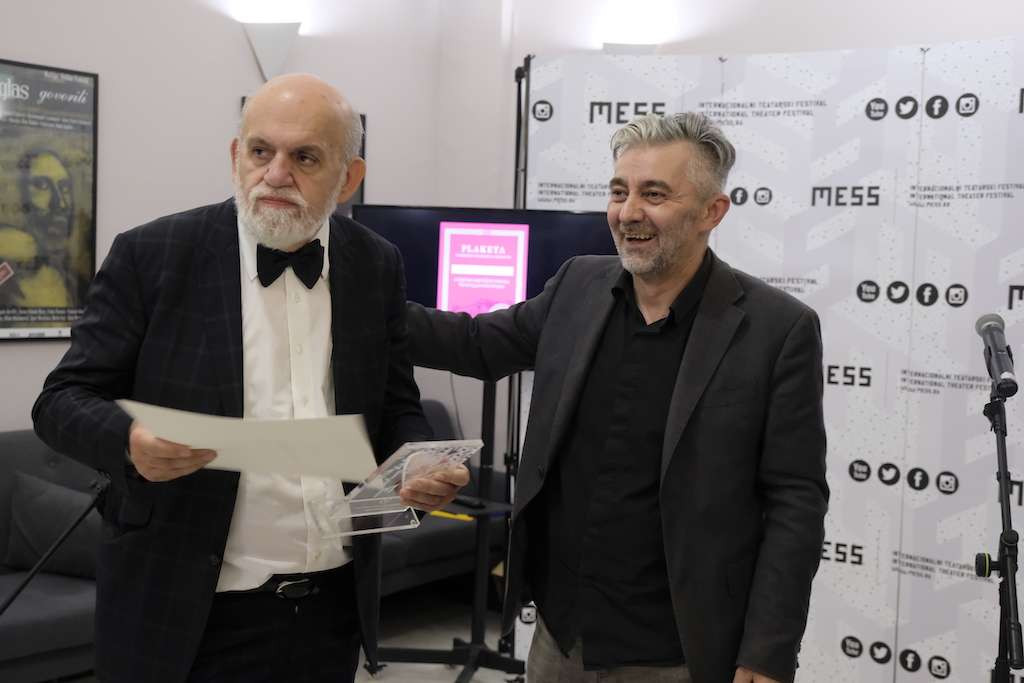 Gradimiru Gojeru dodijeljen Zlatni lovorov vijenac kao najveće priznanje koje dodjeljuje Direkcija Festivala MESS