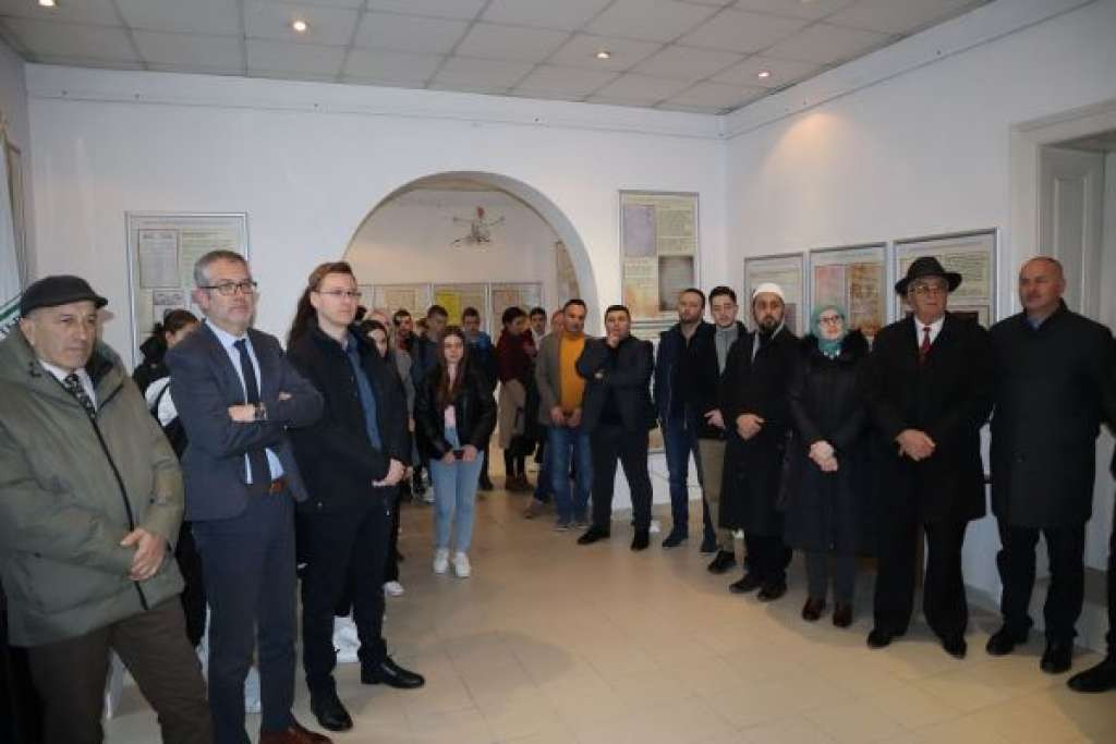 U Goraždu otvorena izložba 'Slovom o slovu: Tragovima bosanske pismenosti'