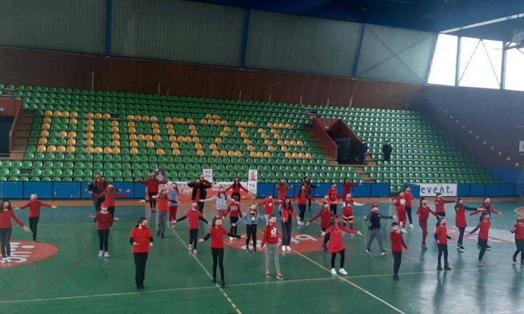 Goražde zaplesalo protiv nasilja u globalnoj kampanji