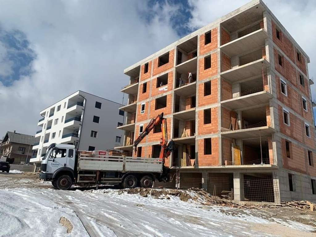 Na gradilištima u FBiH otkriveno 120 radnika na crno