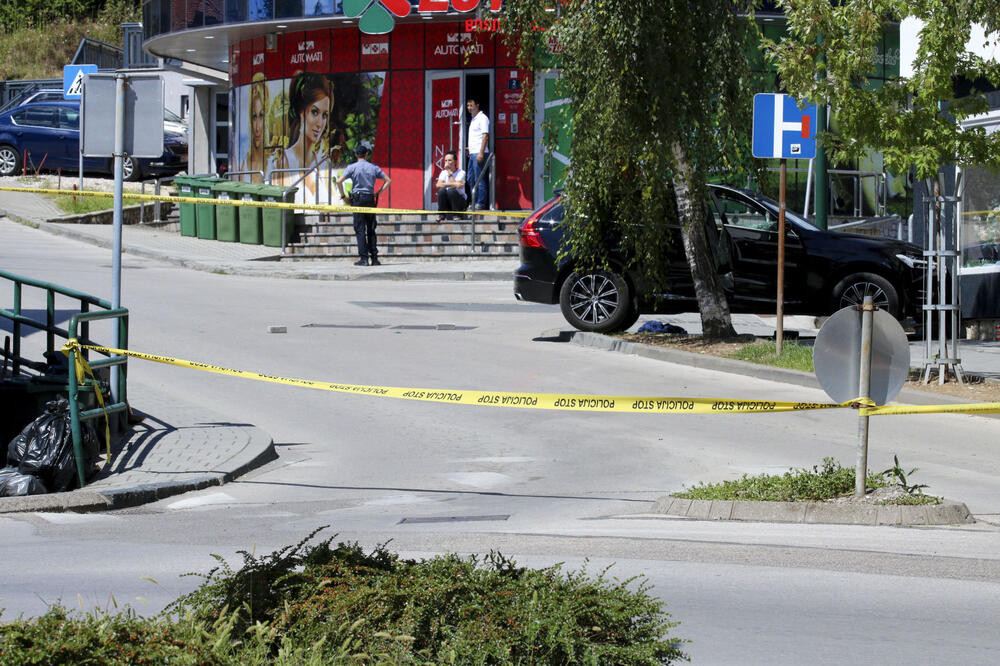 Dan žalosti nakon trostrukog ubistva u Gradačcu