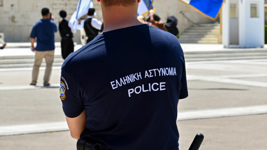 Kod Soluna kamenovan autobus koji je prevozio turiste iz Srbije