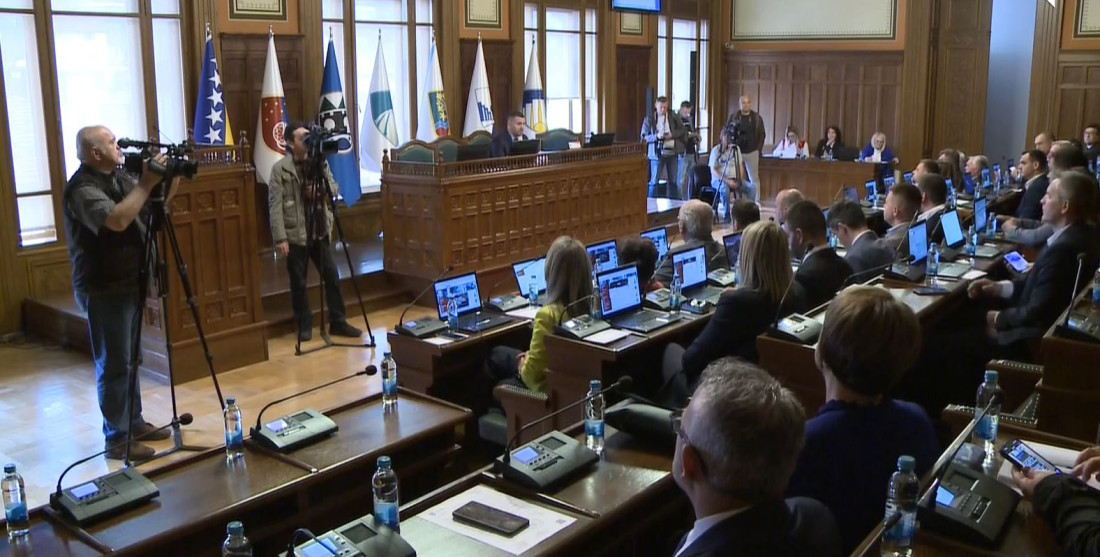 Bira se novo rukovodstvo Grada Sarajeva: NiP zatražio dvosatnu pauzu