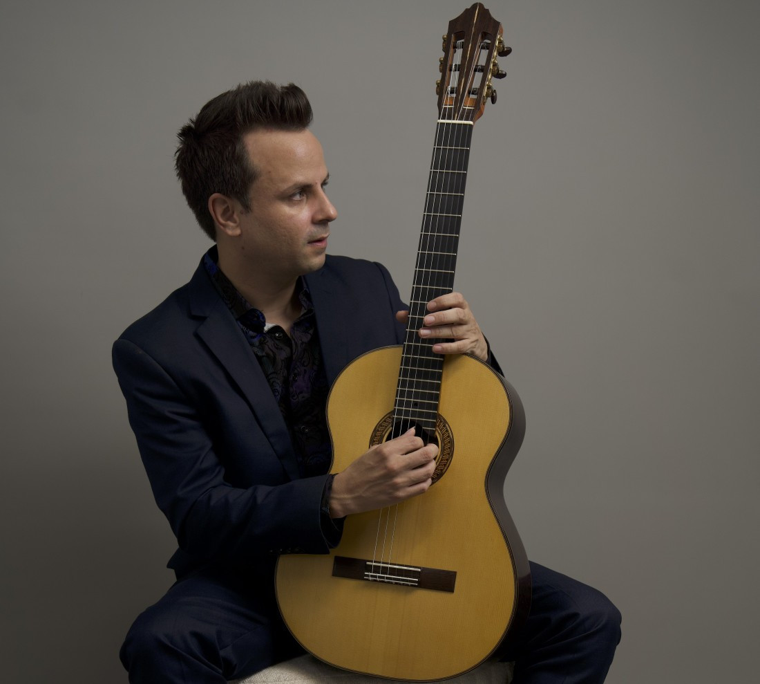 Portorikanski gitarist Hermelindo Ruiz nastupa na Muzičkoj akademiji UNSA