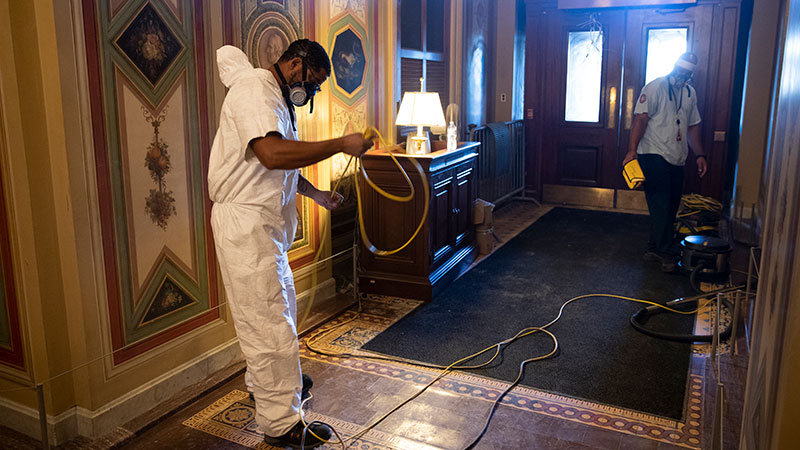 Stoltenberg: Svi odgovorni za nasilje u Kongresu da odgovaraju