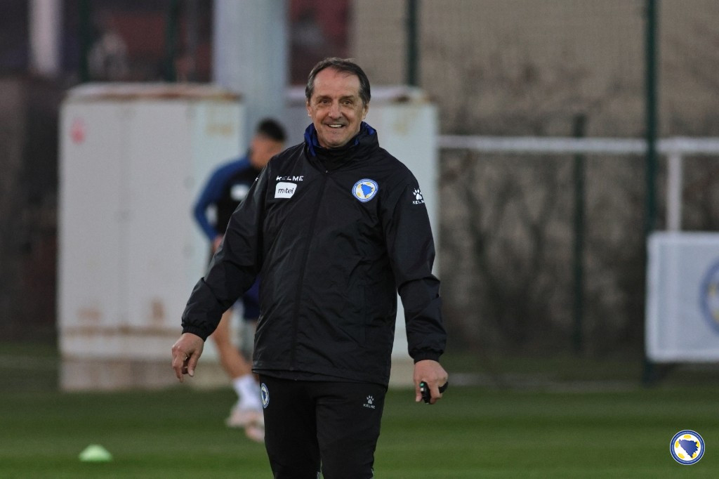 Hadžibegić uputio apel navijačima BiH: Potrebna nam je vaša podrška