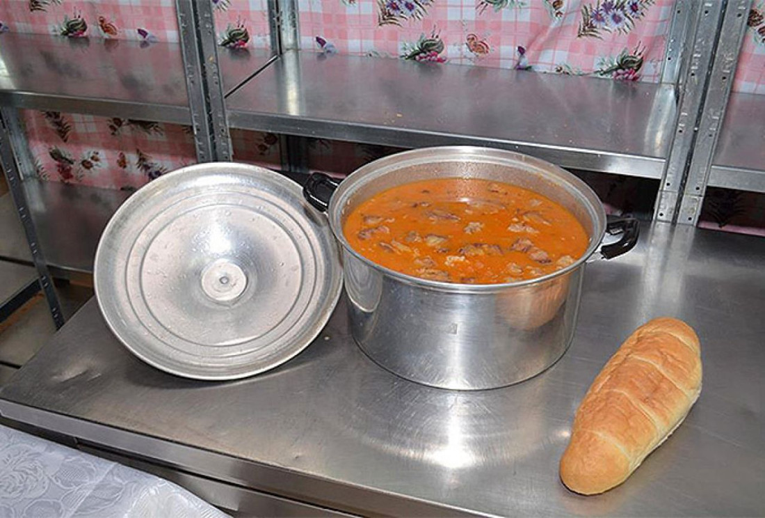 Glad ne bira - ukinuti porez za one koji doniraju hranu