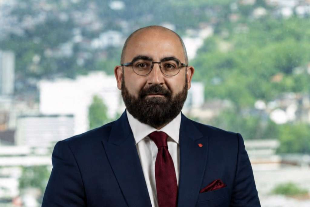 Hasanović: Amidžić da odgovori po kom osnovu je isplatio plate razriješenim članovima Komisije