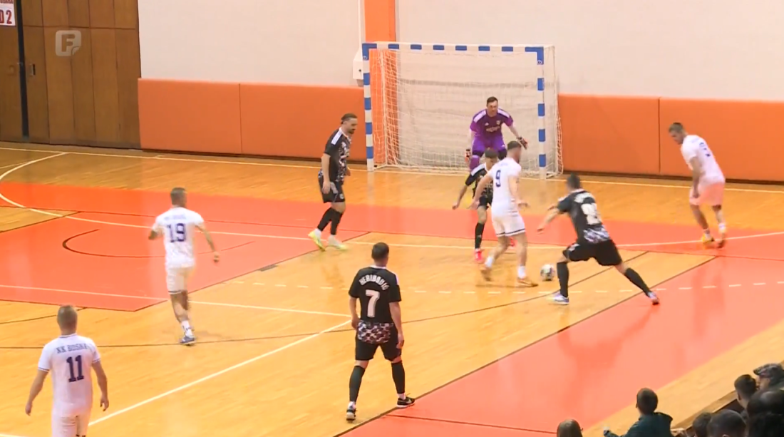 Počeo 33. memorijalni malonogometni turnir 'Asim Ferhatović Hase'