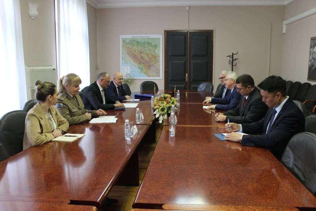 Helez razgovarao s američkim ambasadorom Murphyem