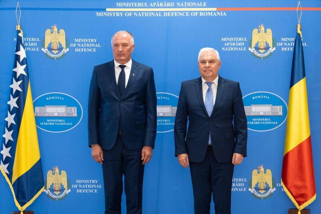 Ministar Helez razgovarao s ministrom nacionalne odbrane Rumunije, potpisan sporazum o saradnji