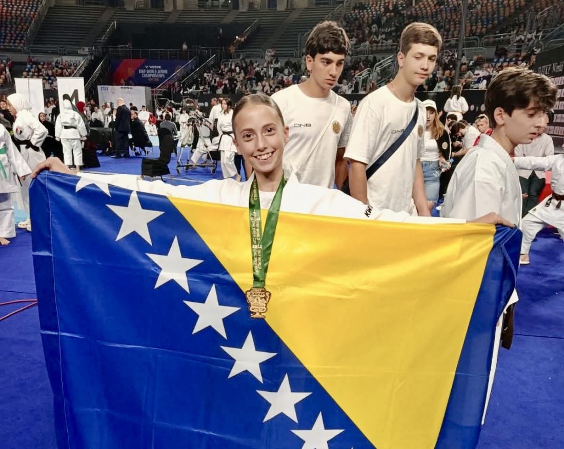 Helena Lukić osvojila zlatnu medalju u katama individualno na Svjetskom prvenstvu u tradicionalnom karateu