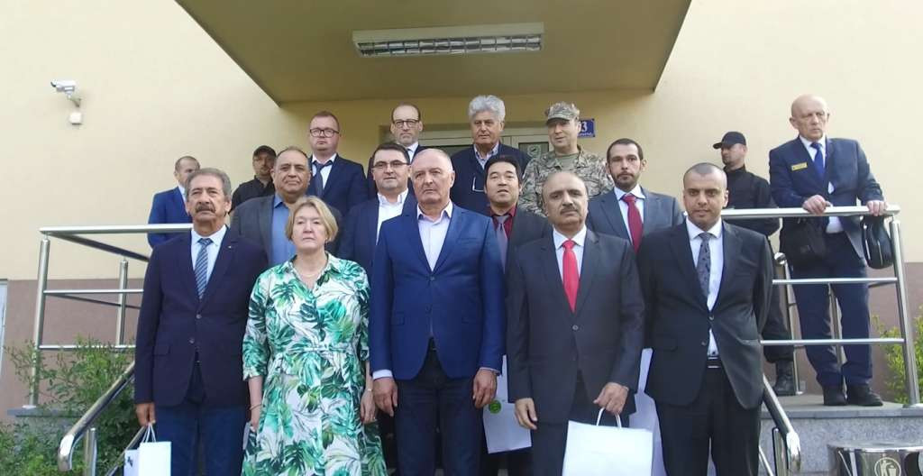 Novi Travnik: Helez i veleposlanici posjetili BNT TMiH