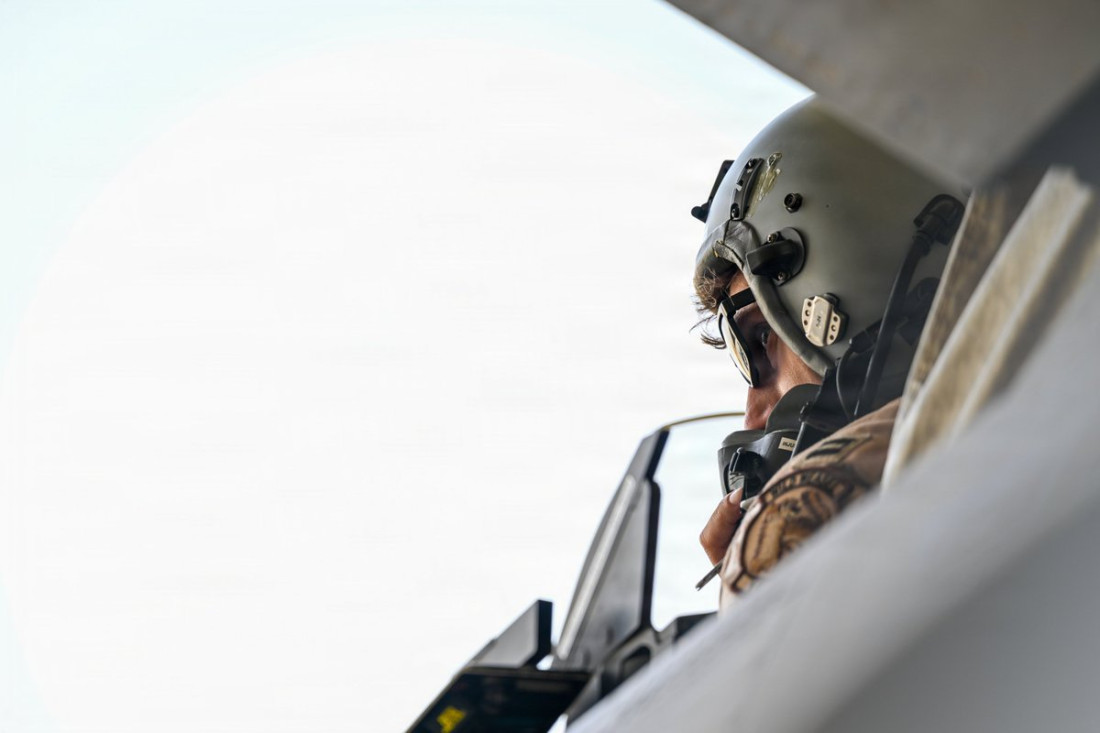 Dva člana posade američkog vojnog helikoptera spašena su nakon pada u blizini Hormuškog moreuza