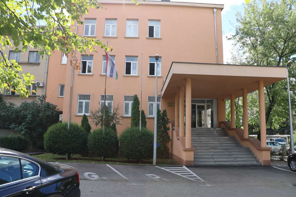 U Vladi HNK-a održan sastanak s predstavnicima sindikata zdravstvenih radnika