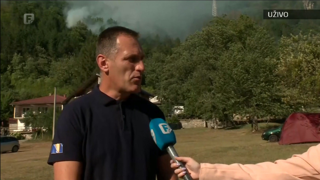 Hodžić: Svaka pomoć je potrebna da ugasimo požar na Boračkom jezeru